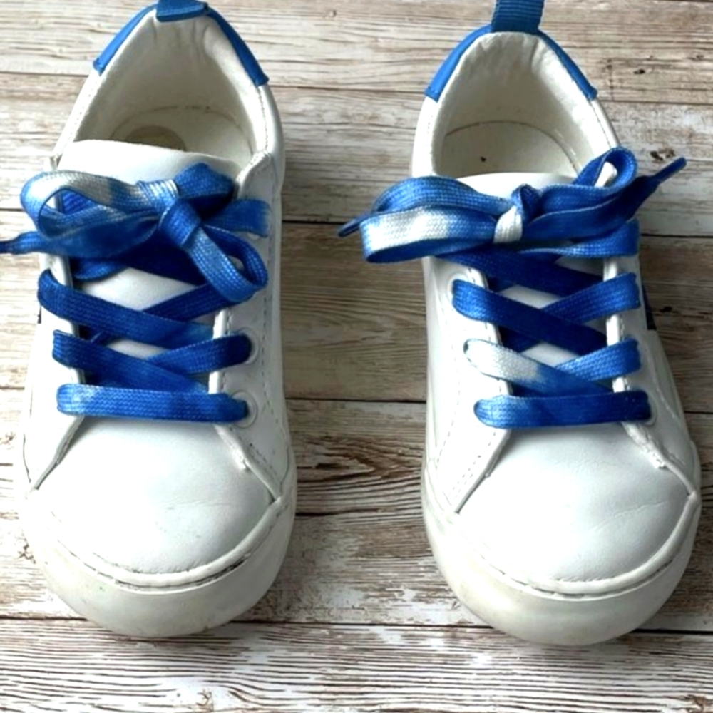 GAP Sneakers